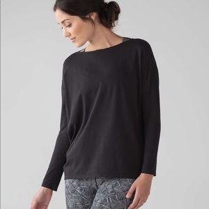 Lululemon back in action size 12 black